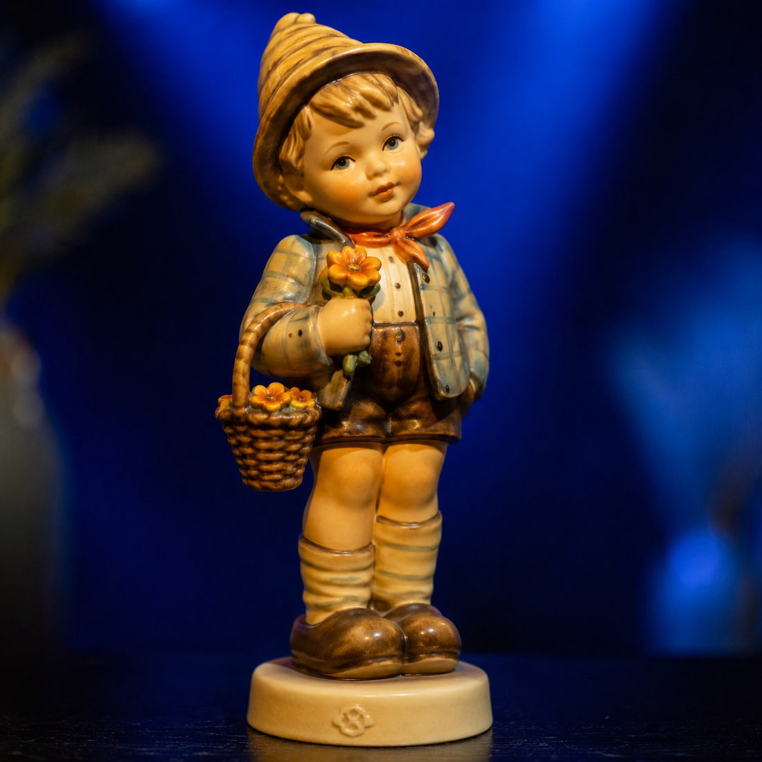 Vintage Ceramic Figurine — Antique Porcelain Collectible | Looky Looky